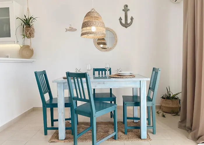 Elenia * Tsoukaládhes