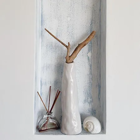 Elenia * Tsoukaládhes