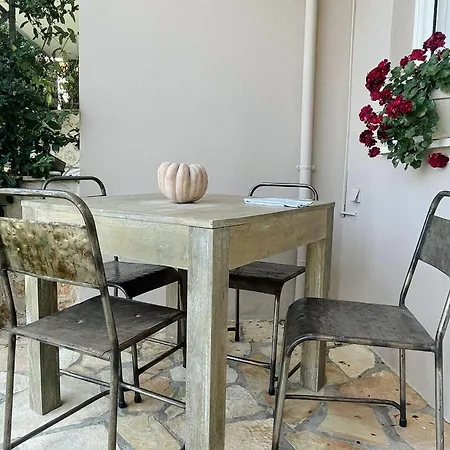 Apartment Elenia Tsoukaladhes