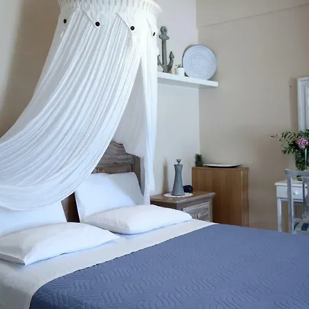 Elenia Apartment Tsoukaladhes